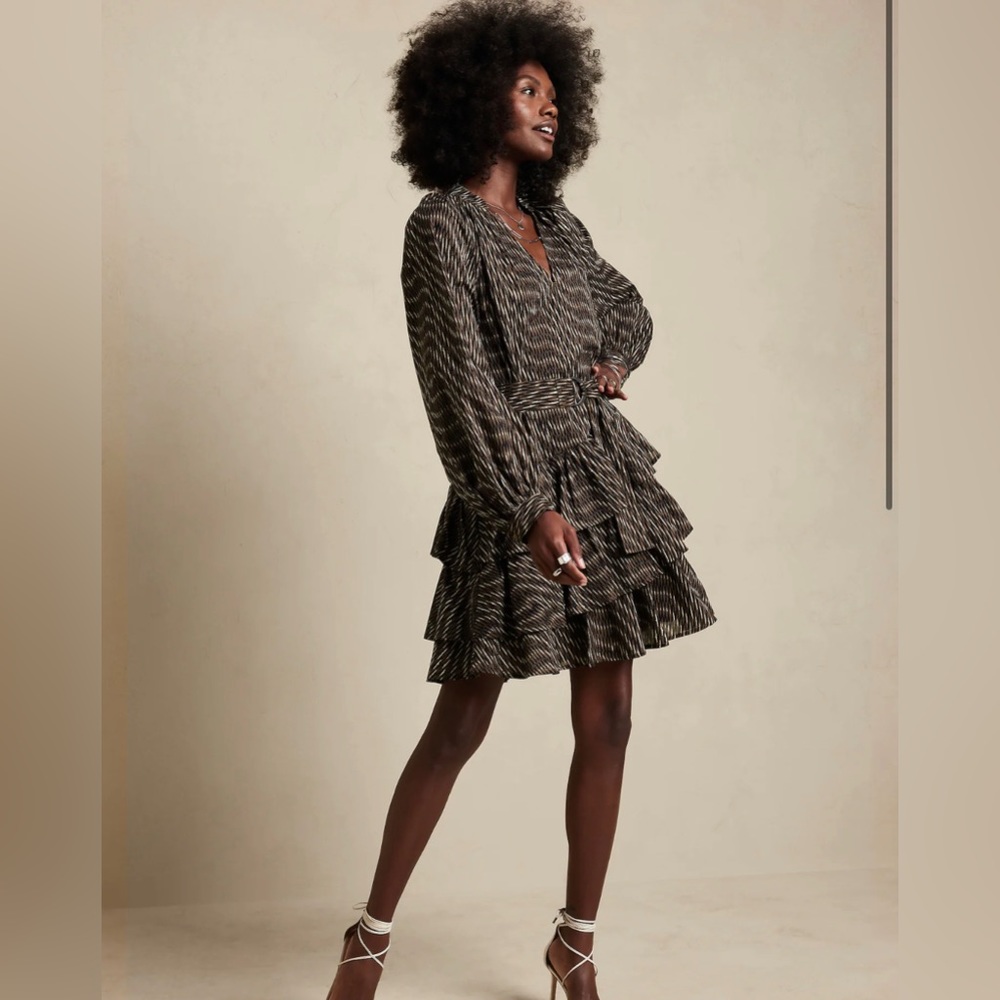 Banana Republic Factory Mini dress NWT